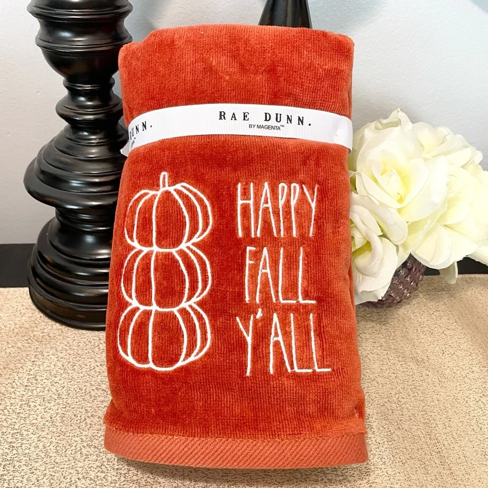 NWT Rae Dunn SET OF 2 HAPPY FALL YA’LL Pumpkin Hand Towels
